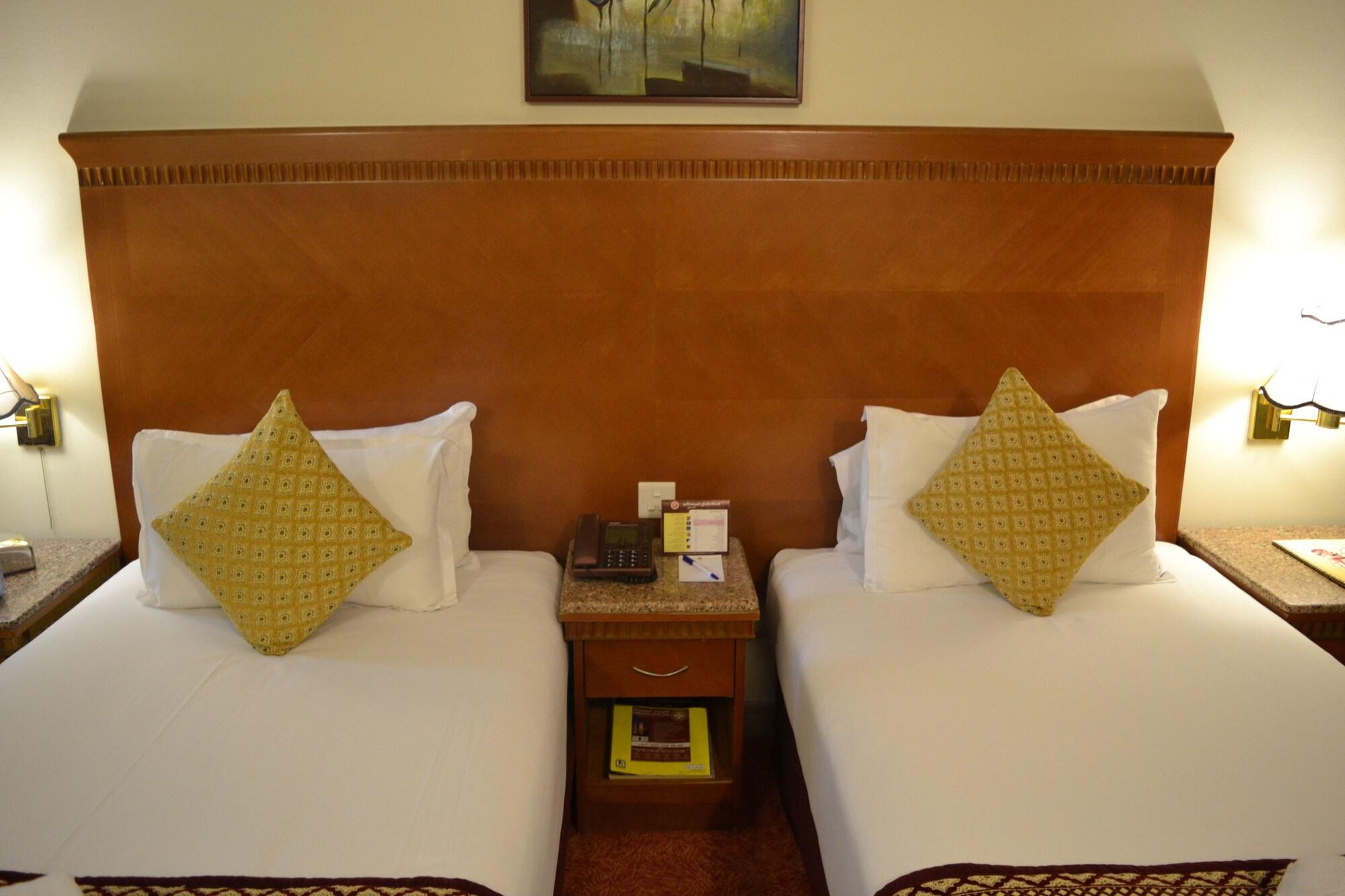 Ramee Guestline Hotel Dubaj Exteriér fotografie